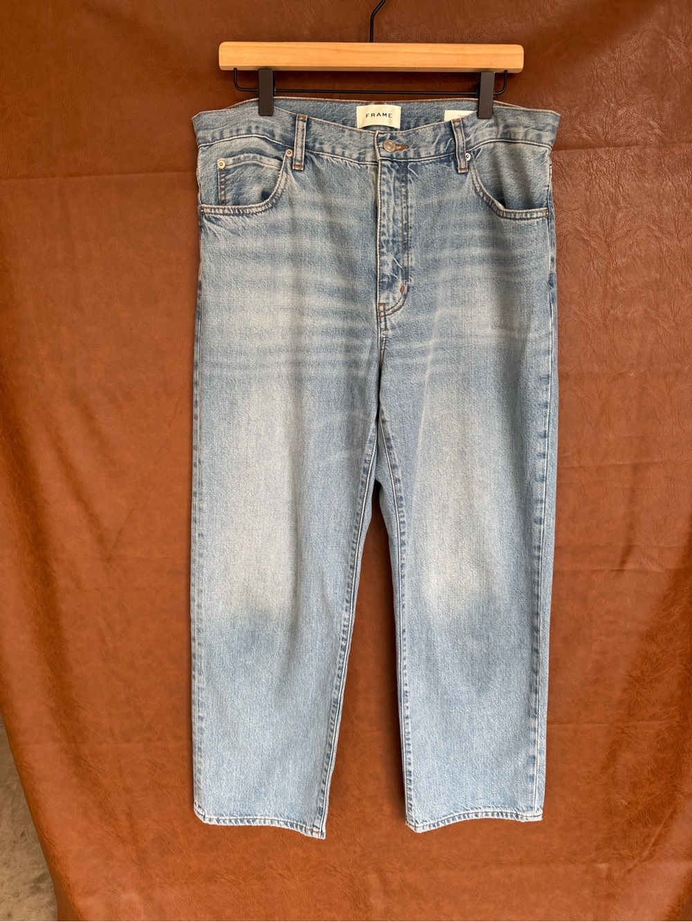 FRAME The Hang Jeans Size 30 Light Wash High Rise Straight Crop 25” Inseam